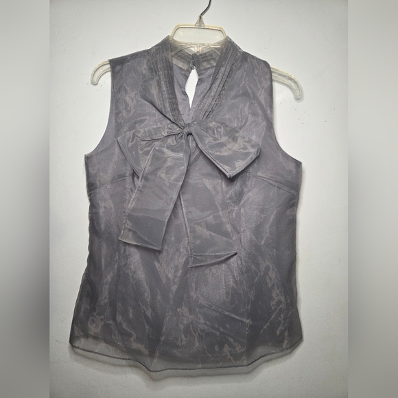 Chicwish Huge Bow Blouse Sz Large EUC GREY 100% Polyester - Picture 1 of 6
